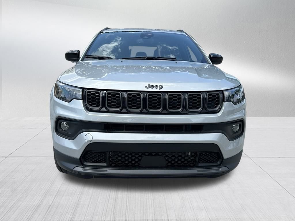 New 2025 Jeep Compass Latitude image 3