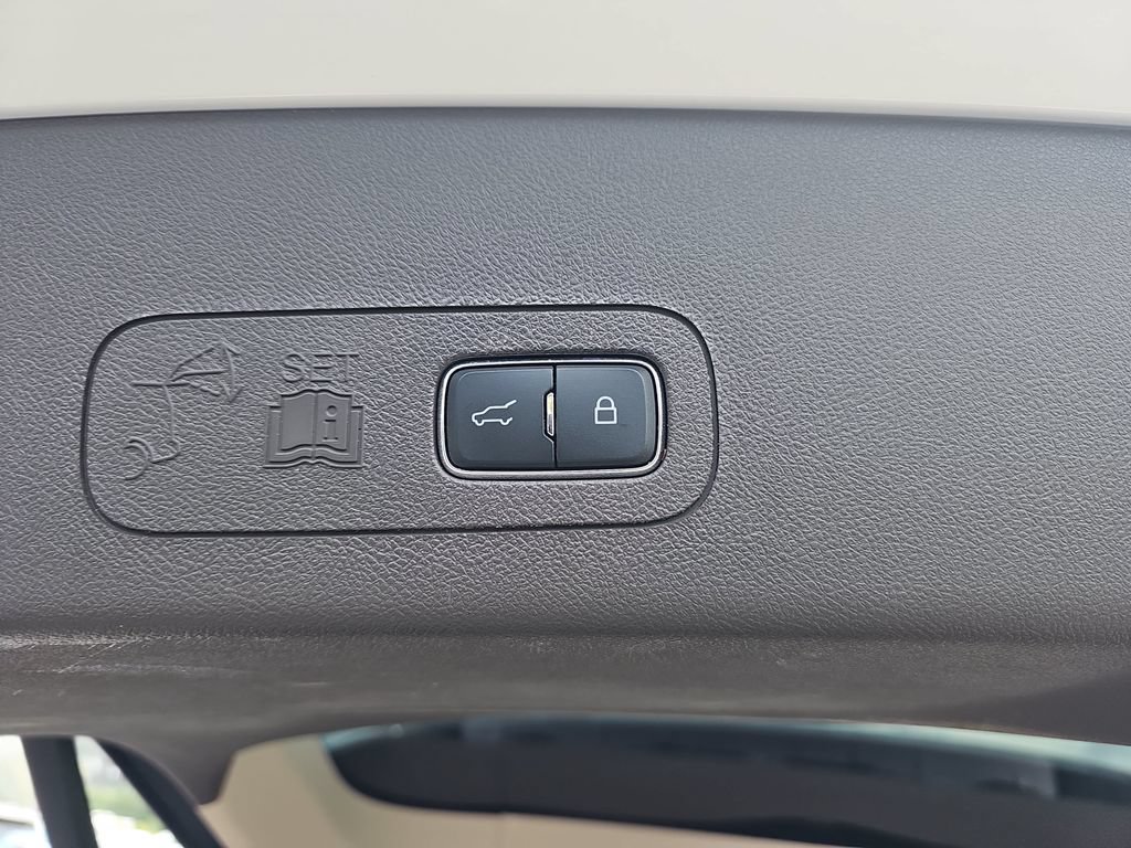 Used 2022 Lincoln Aviator Reserve w/ Equipment Group 201A RWD image 34