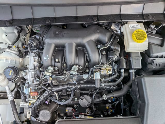 Used 2026 Nissan Pathfinder SV w/ SV Premium Package FWD image 13