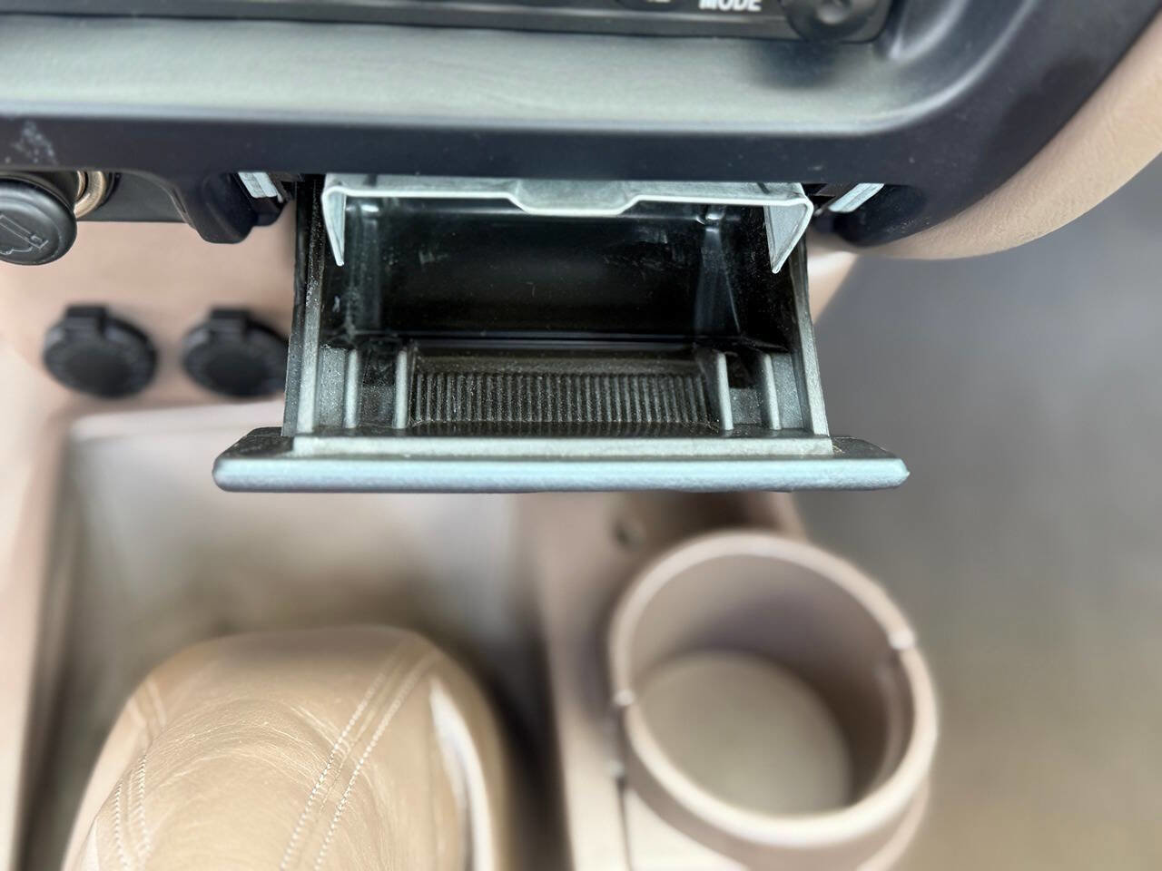 Used 2002 Toyota Tacoma 2WD Regular Cab image 41