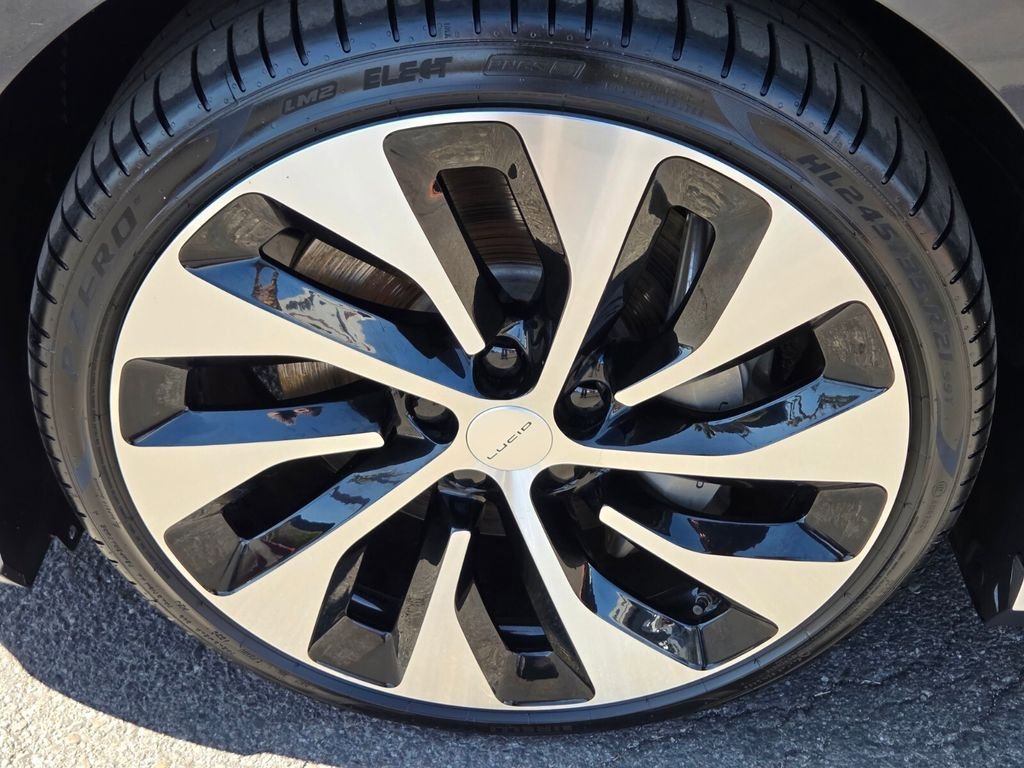 Used 2022 Lucid Air Grand Touring AWD/4WD image 13