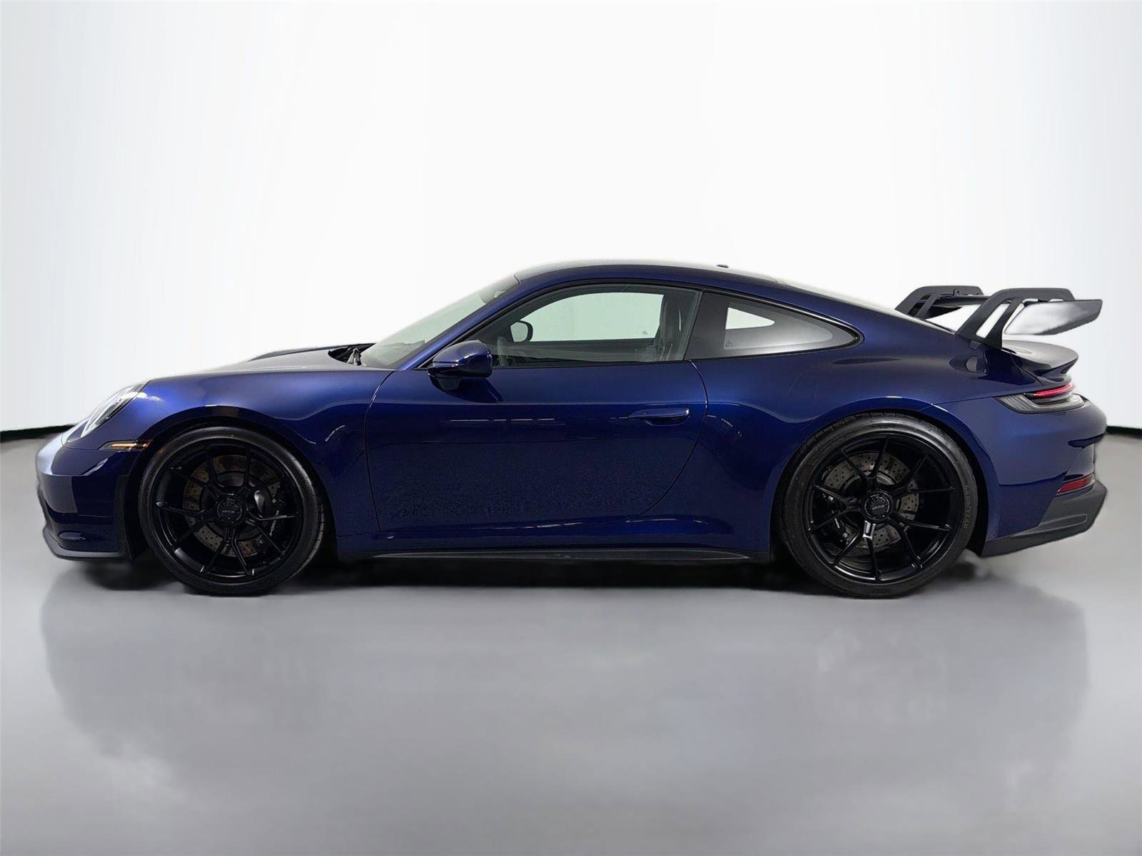 Certified 2022 Porsche 911 GT3 RWD image 2