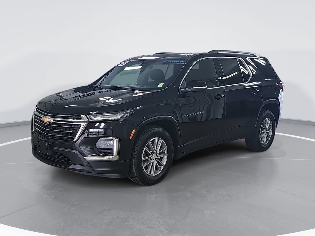 Used 2023 Chevrolet Traverse LT w/ LPO, Floor Liner Package AWD/4WD image 9