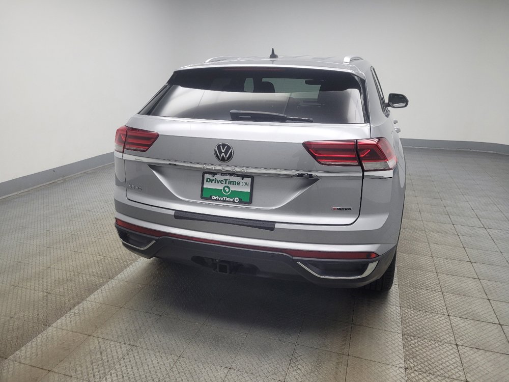 Used 2020 Volkswagen Atlas Cross Sport SE w/ Towing Package AWD/4WD image 7