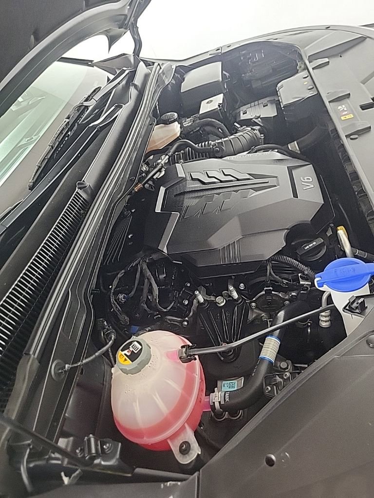 Used 2022 Kia Carnival LX image 23