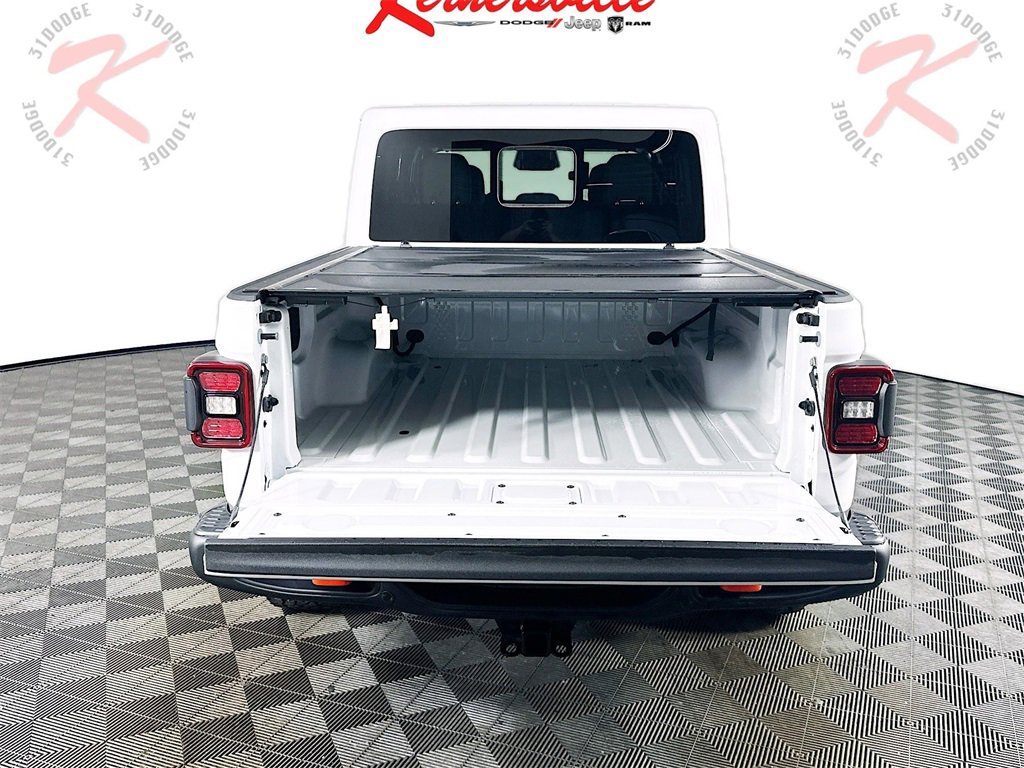 New 2026 Jeep Gladiator Mojave image 16