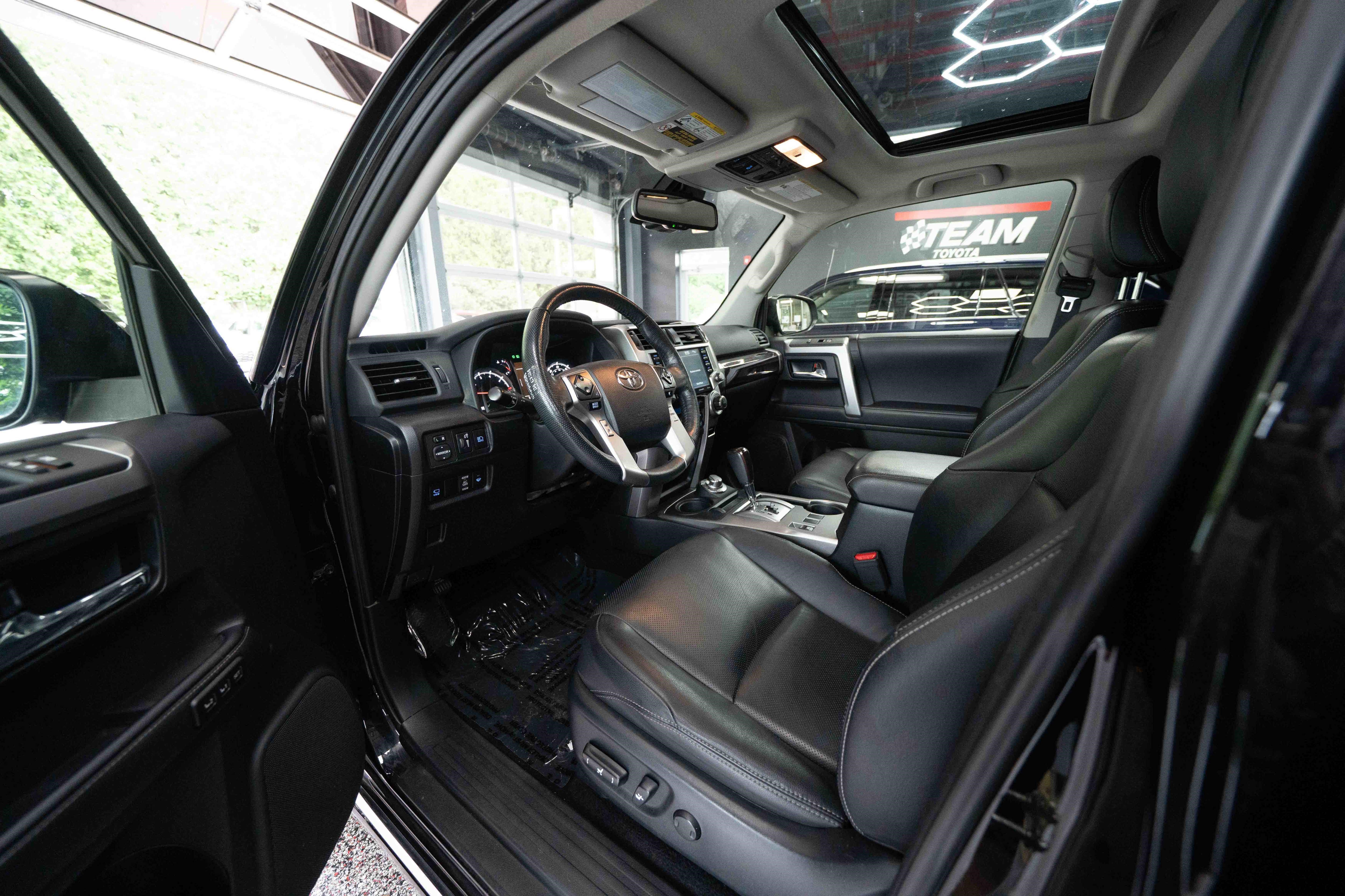 Certified 2023 Toyota 4Runner Limited AWD/4WD image 9