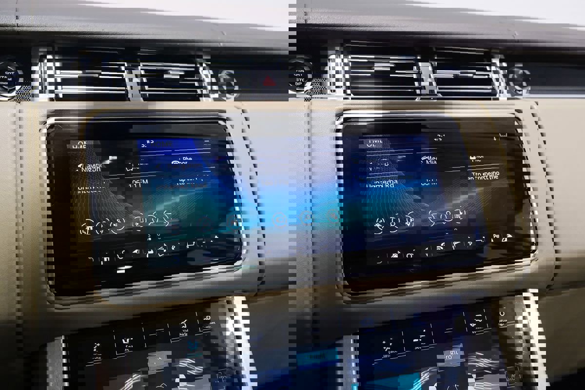 Used 2020 Land Rover Range Rover HSE AWD/4WD image 31