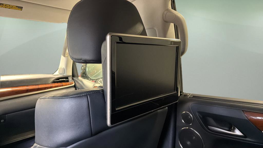 Used 2016 Lexus LX 570 4WD image 19