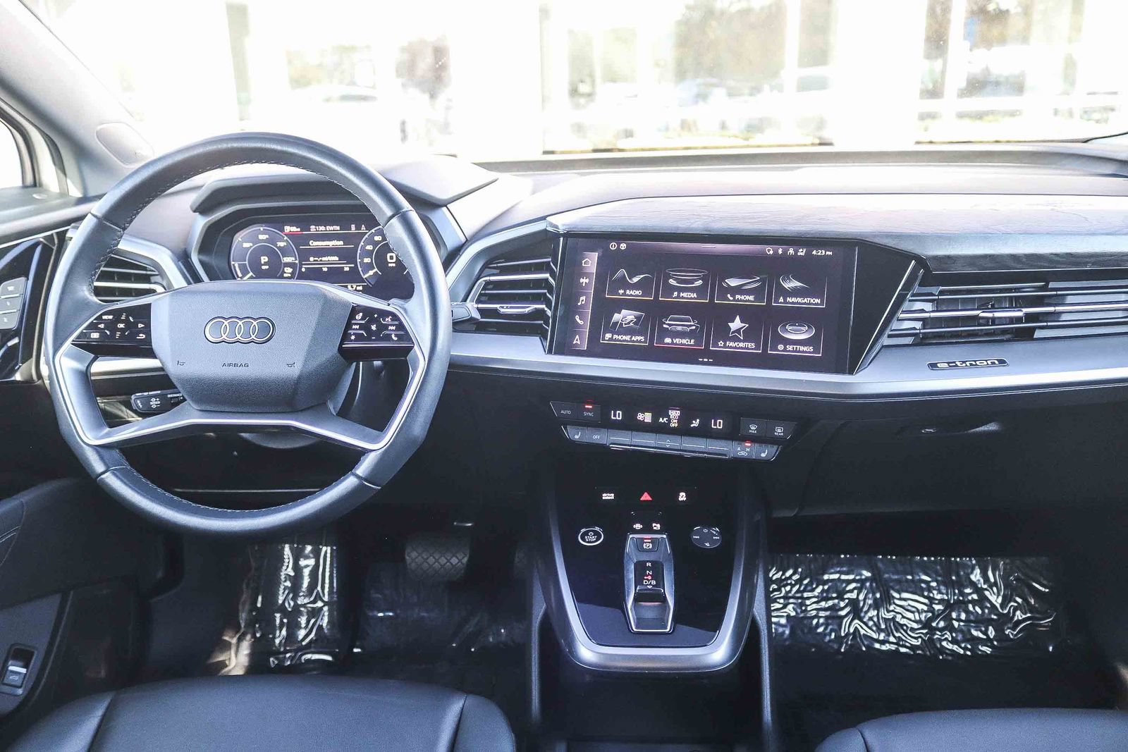 Used 2023 Audi Q4 e-tron Premium Plus RWD image 13