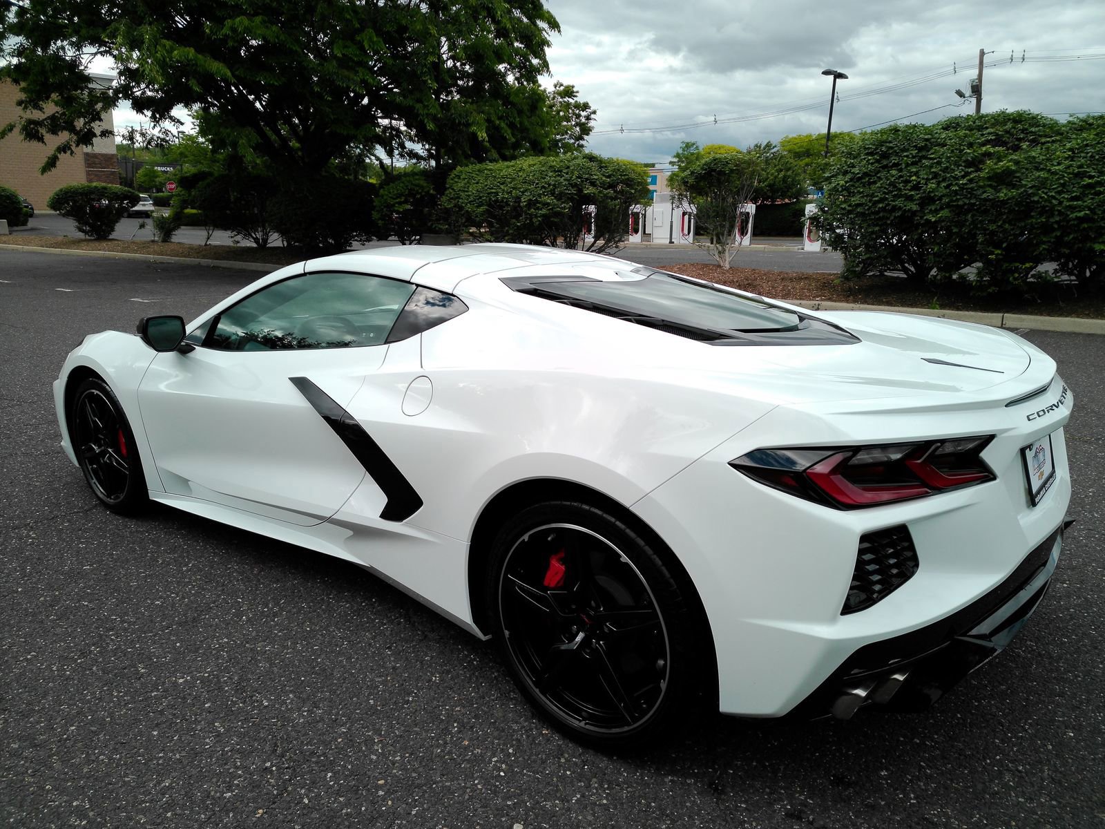 Used 2024 Chevrolet Corvette Stingray Preferred Cpe w/ Battery Protection Package RWD image 5