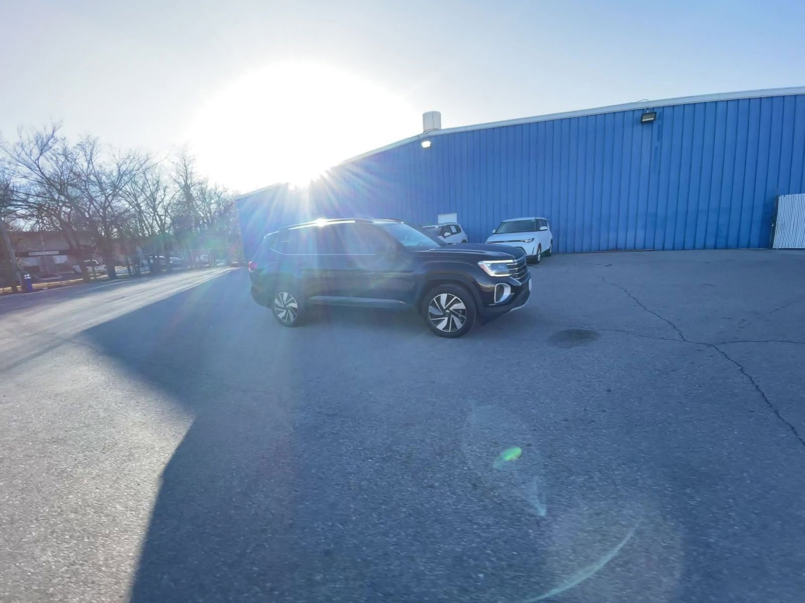 Used 2025 Volkswagen Atlas SE image 15