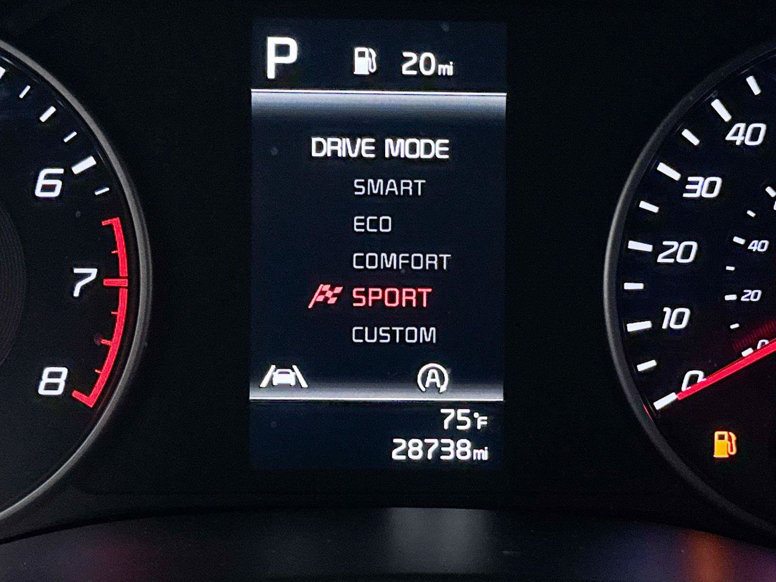 Used 2022 Kia Stinger GT-Line w/ Sun & Sound Package AWD/4WD image 12