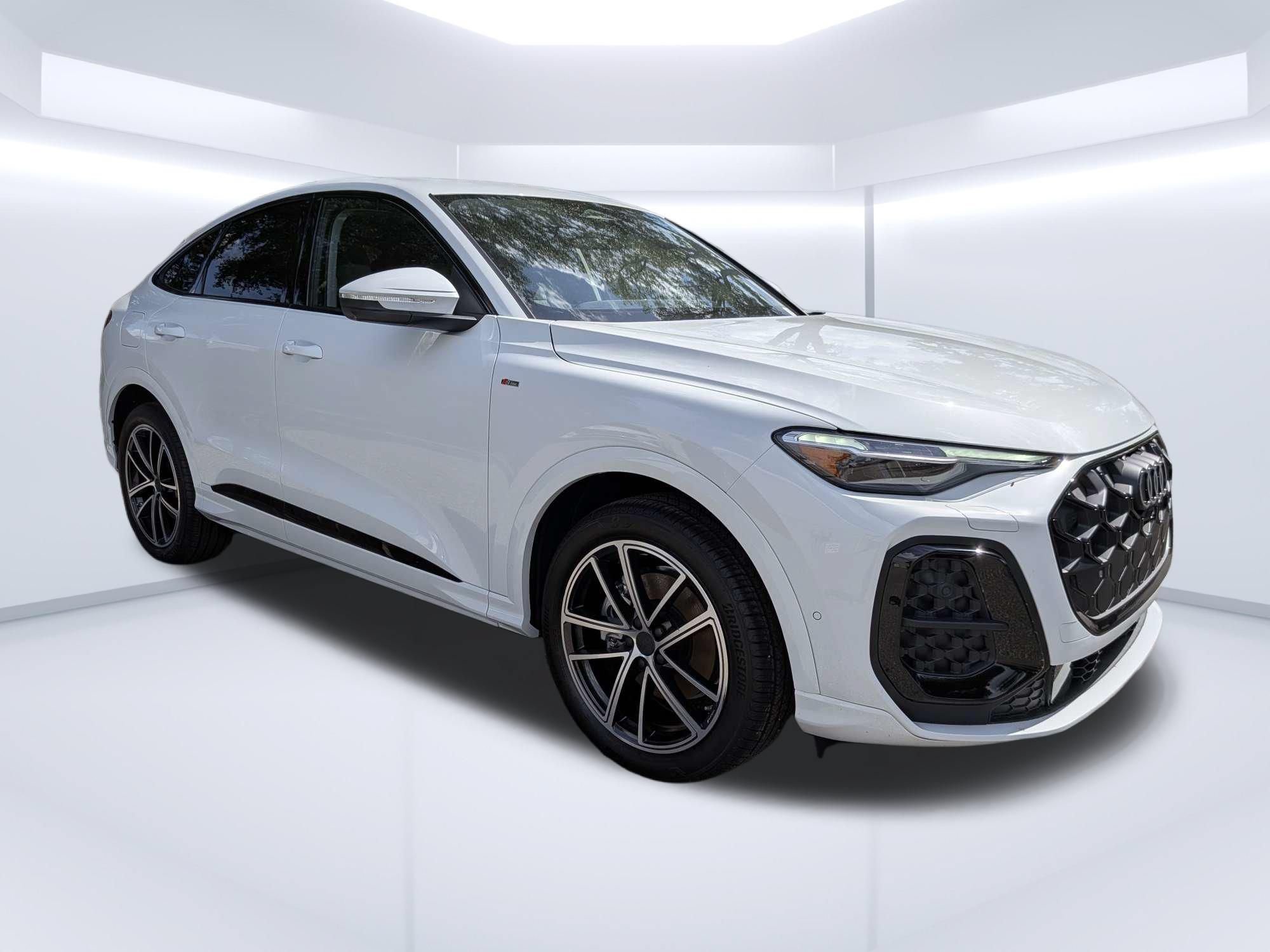New 2026 Audi Q5 Prestige AWD/4WD image 1