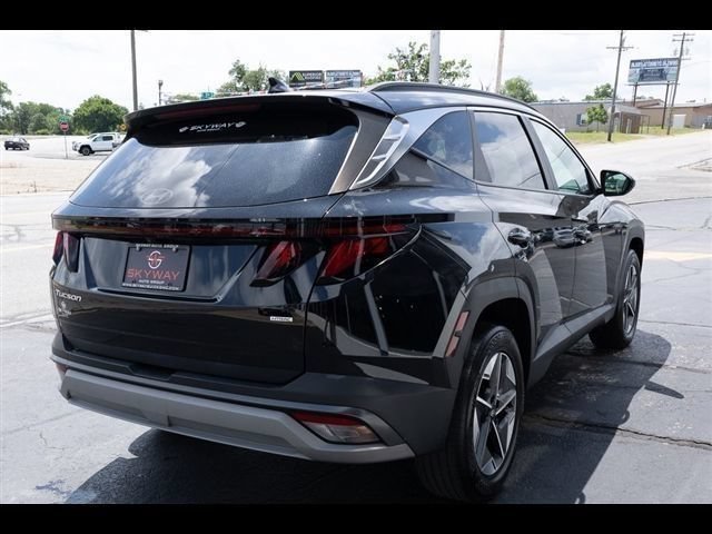 Used 2025 Hyundai Tucson SEL AWD/4WD image 7