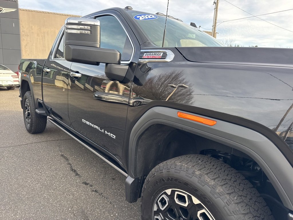 Used 2022 GMC Sierra 2500 Denali image 10