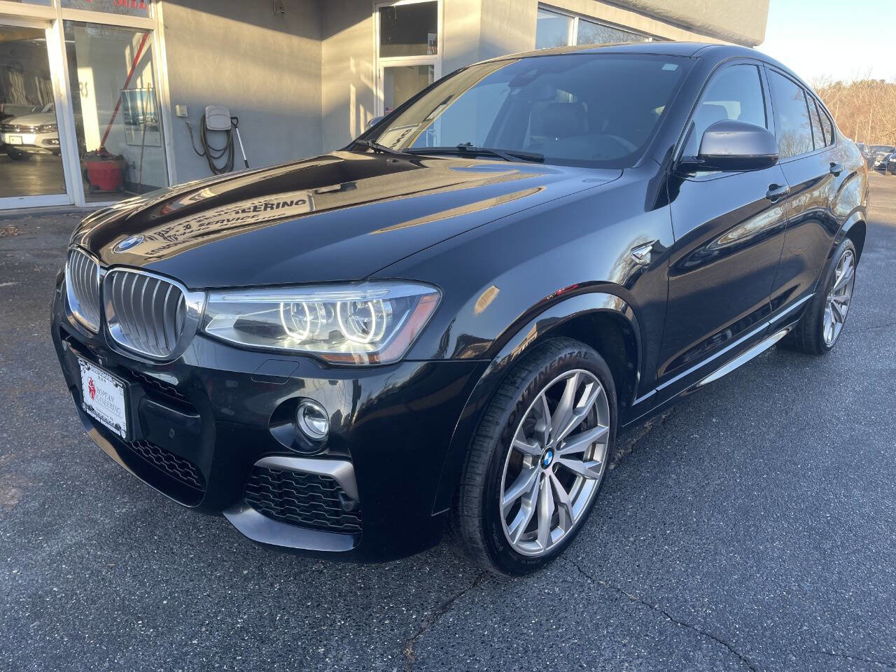 Used 2017 BMW X4 M40i image 3
