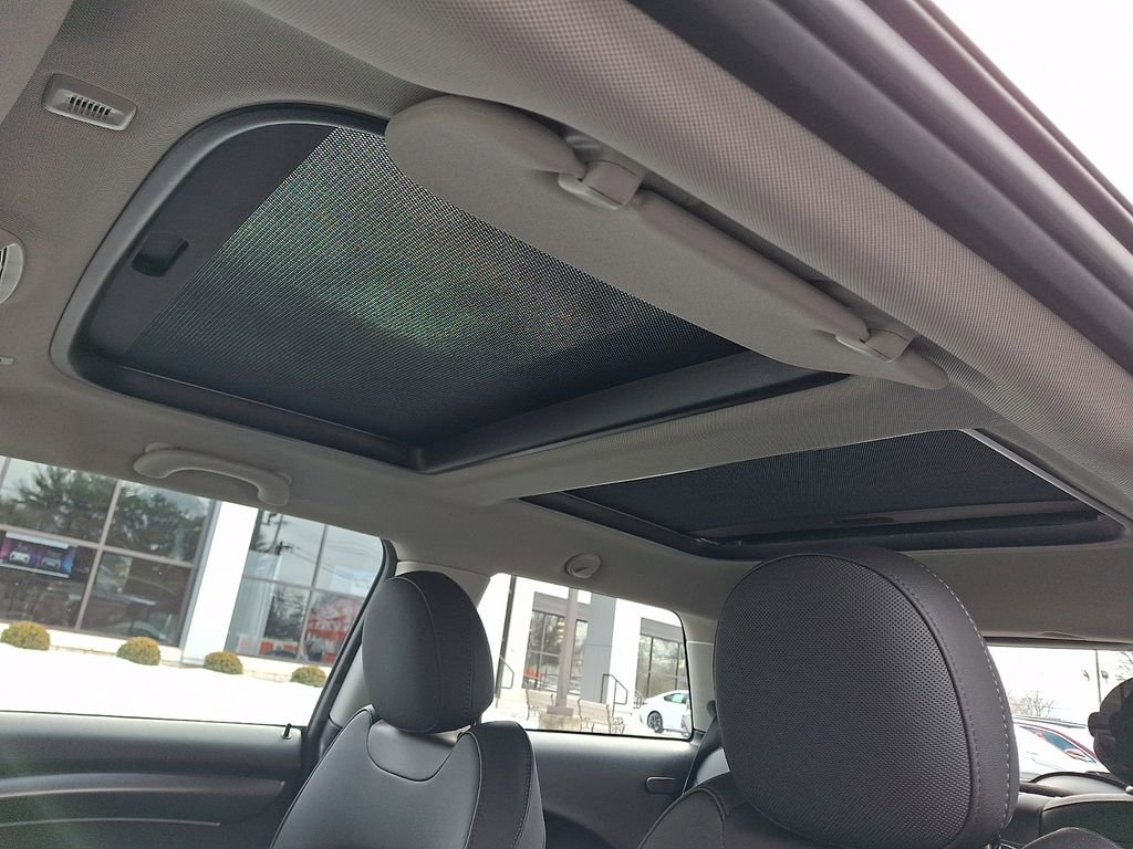 Used 2023 MINI Cooper S image 14