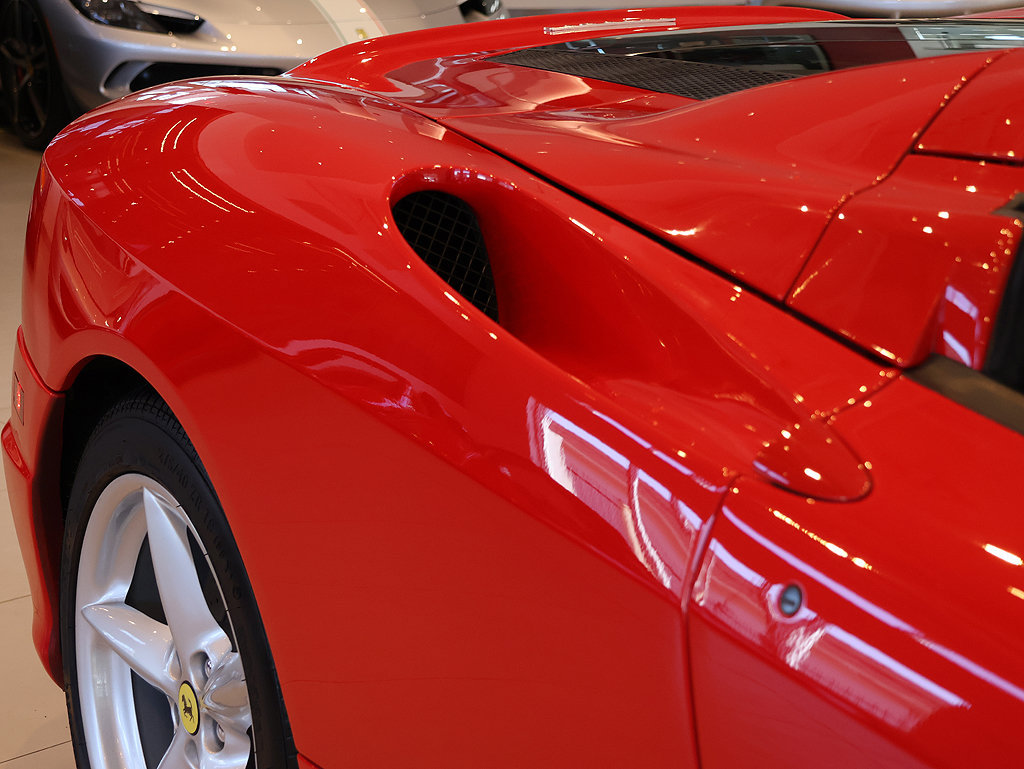 Used 2004 Ferrari 360 Spider RWD image 78