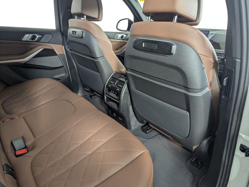 Used 2025 BMW X5 xDrive40i image 34