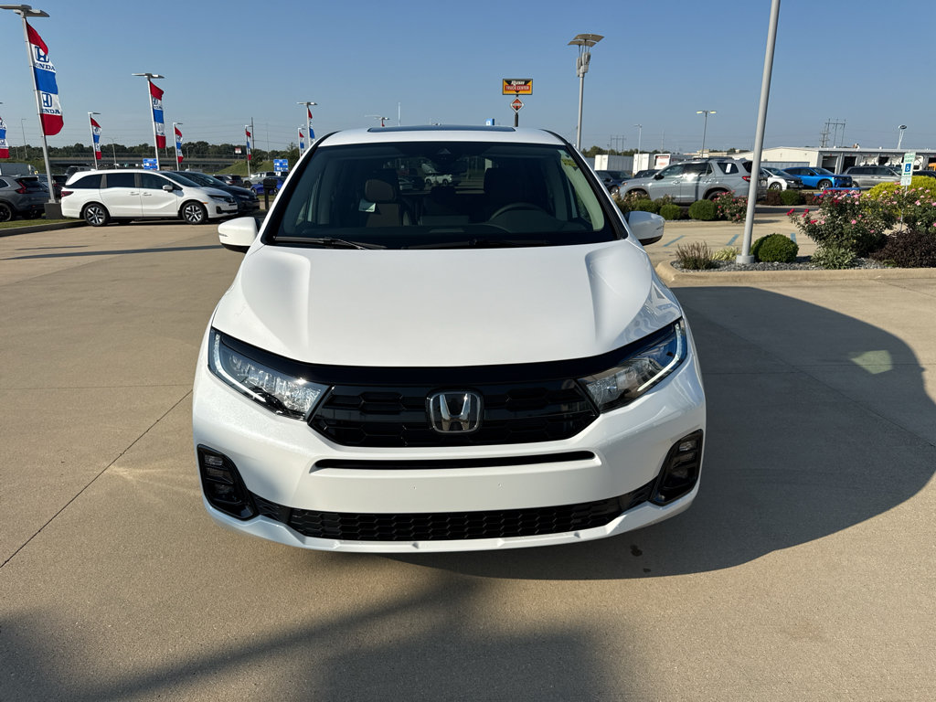 New 2027 Honda Odyssey Elite image 2