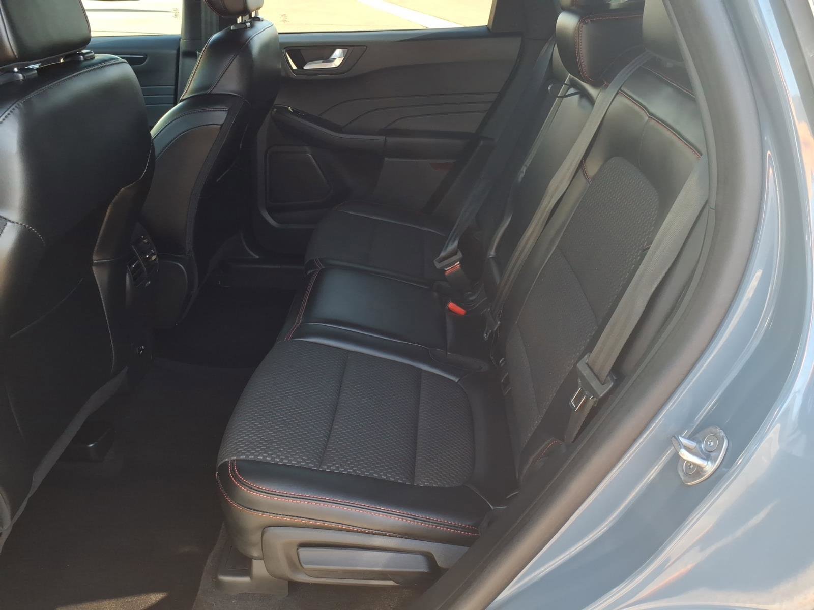 Used 2023 Ford Escape ST-Line w/ Tech Pack #1 FWD image 14
