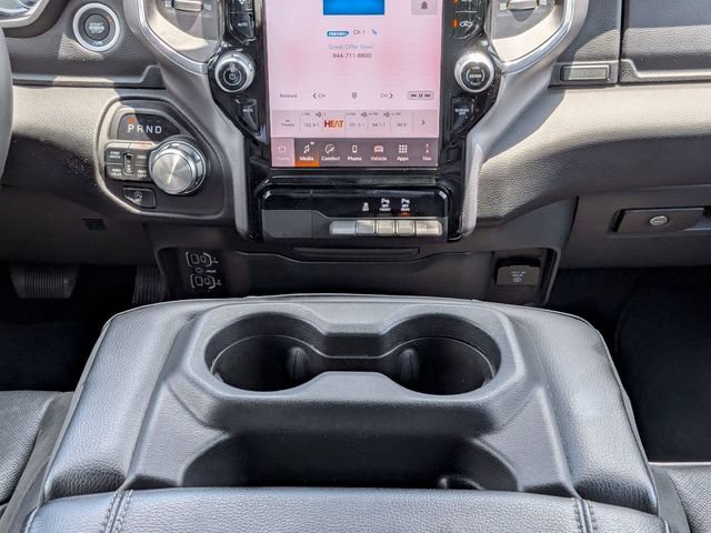 Used 2025 RAM 1500 Laramie AWD/4WD image 18