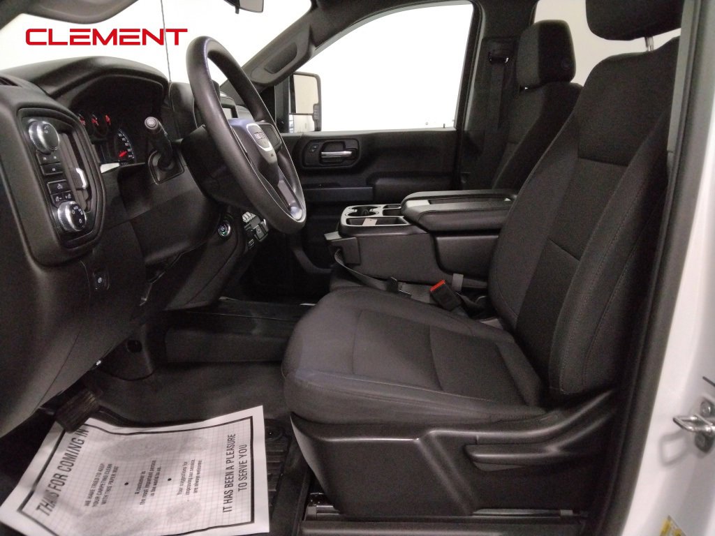 Used 2024 GMC Sierra 3500 Pro image 18