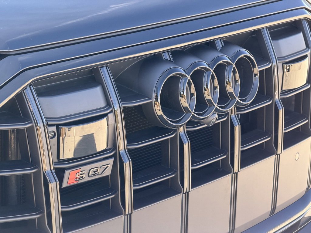 Used 2024 Audi SQ7 Premium Plus w/ S Sport Package image 15
