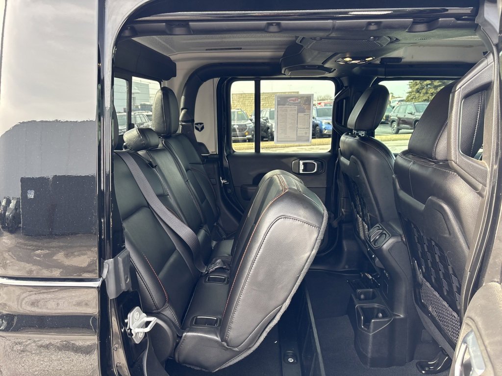 Used 2022 Jeep Gladiator Mojave w/ LED Lighting Group image 11