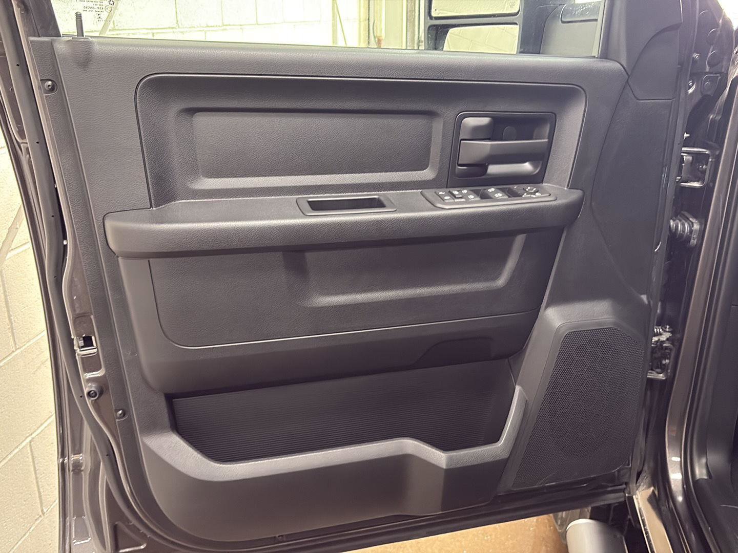 New 2026 RAM 3500 Tradesman AWD/4WD image 4