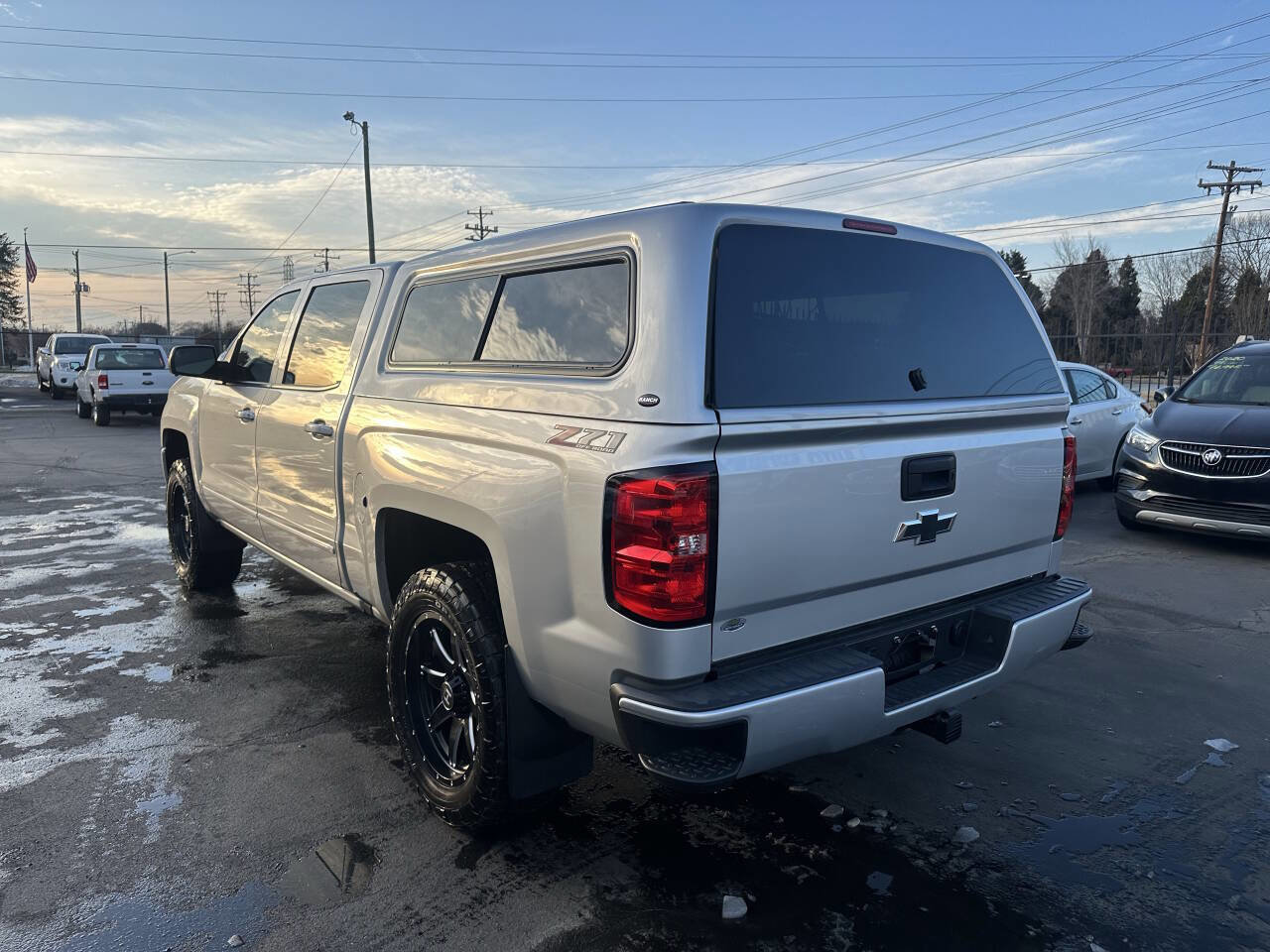 Used 2018 Chevrolet Silverado 1500 LT w/ All Star Edition image 7