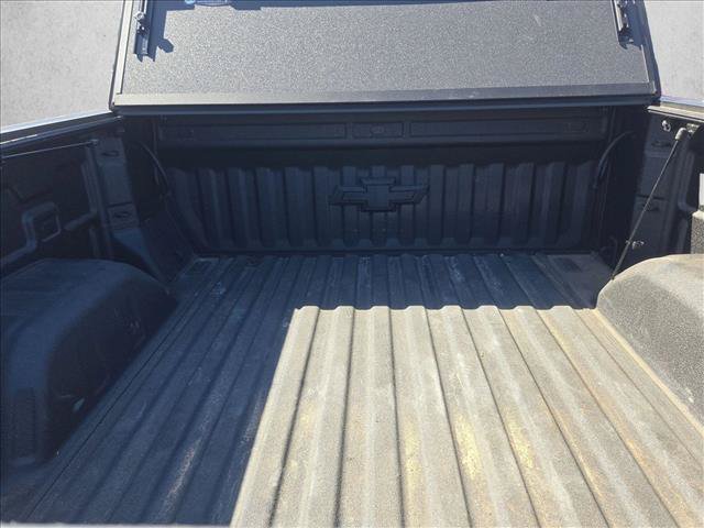 Used 2022 Chevrolet Silverado 1500 LT Trail Boss w/ Convenience Package II AWD/4WD image 6