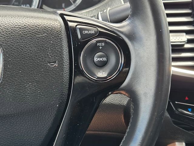 Used 2017 Honda Accord EX-L image 25
