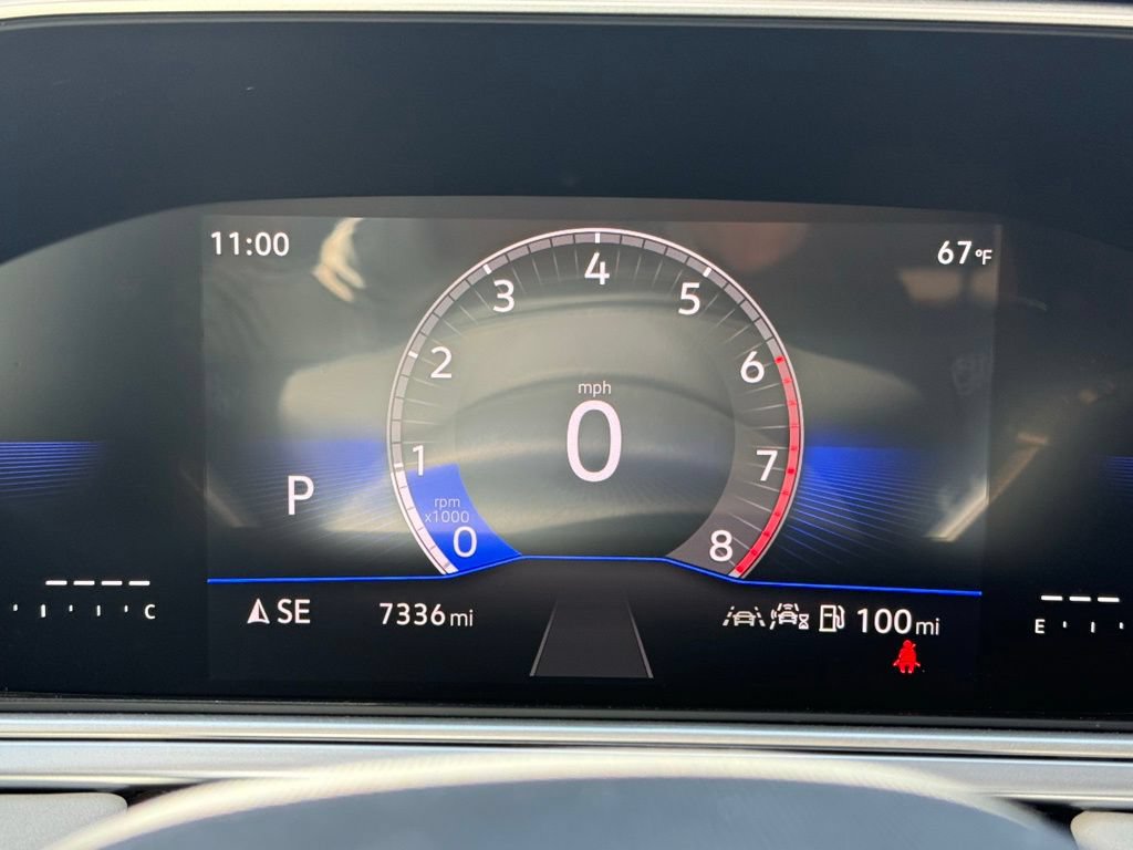 Certified 2025 Volkswagen Taos SE FWD image 23