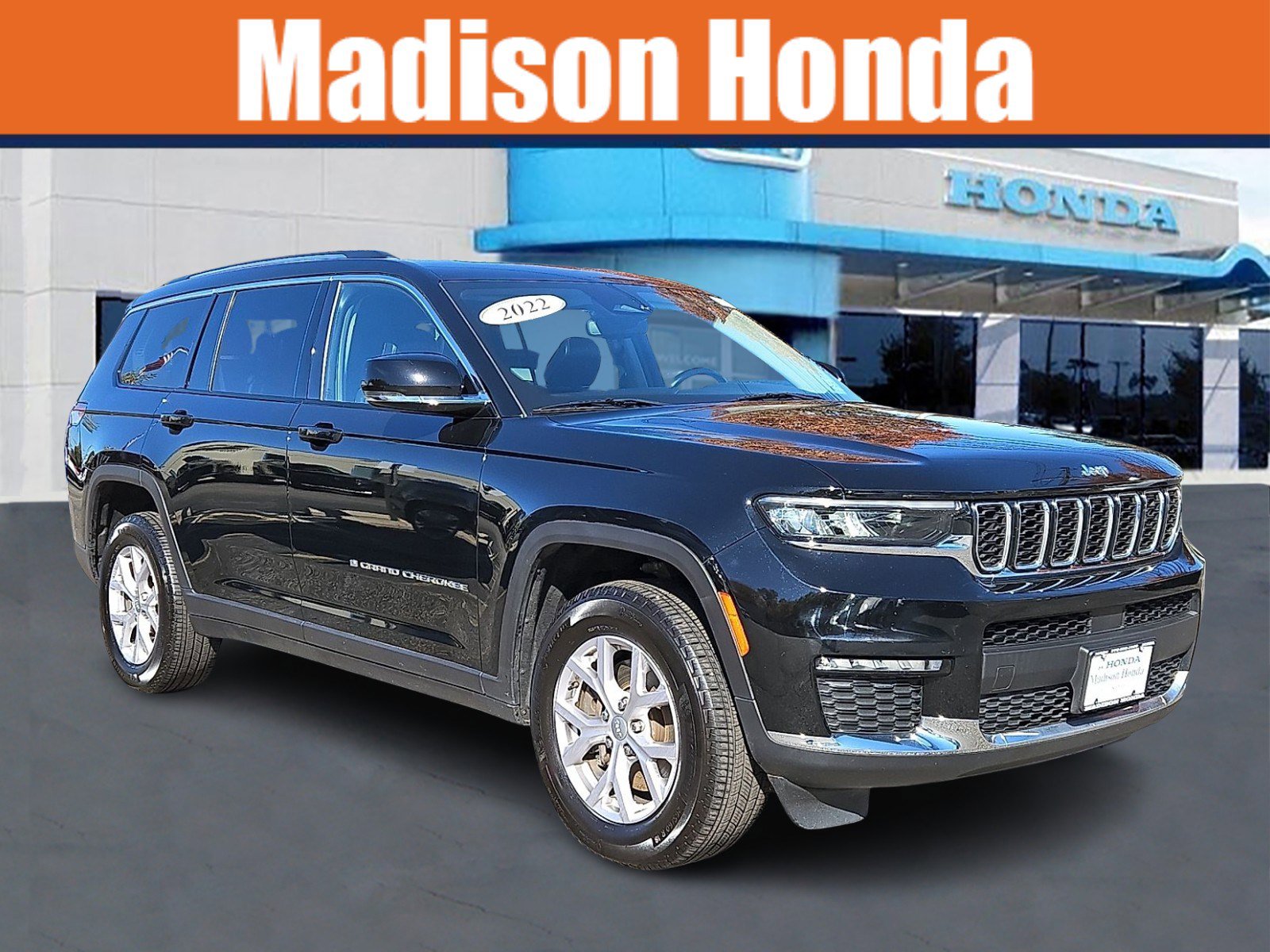 Used 2022 Jeep Grand Cherokee L Limited image 1