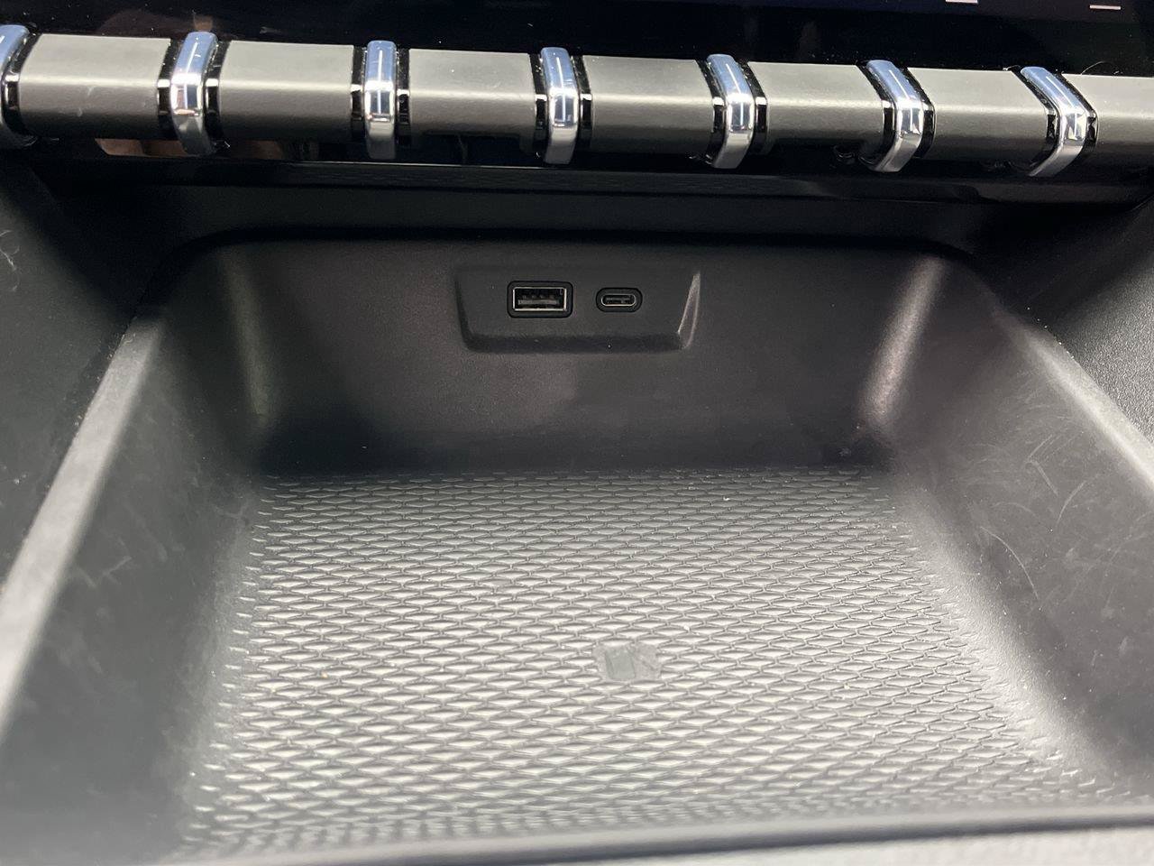 Certified 2026 GMC Terrain Elevation AWD/4WD image 22