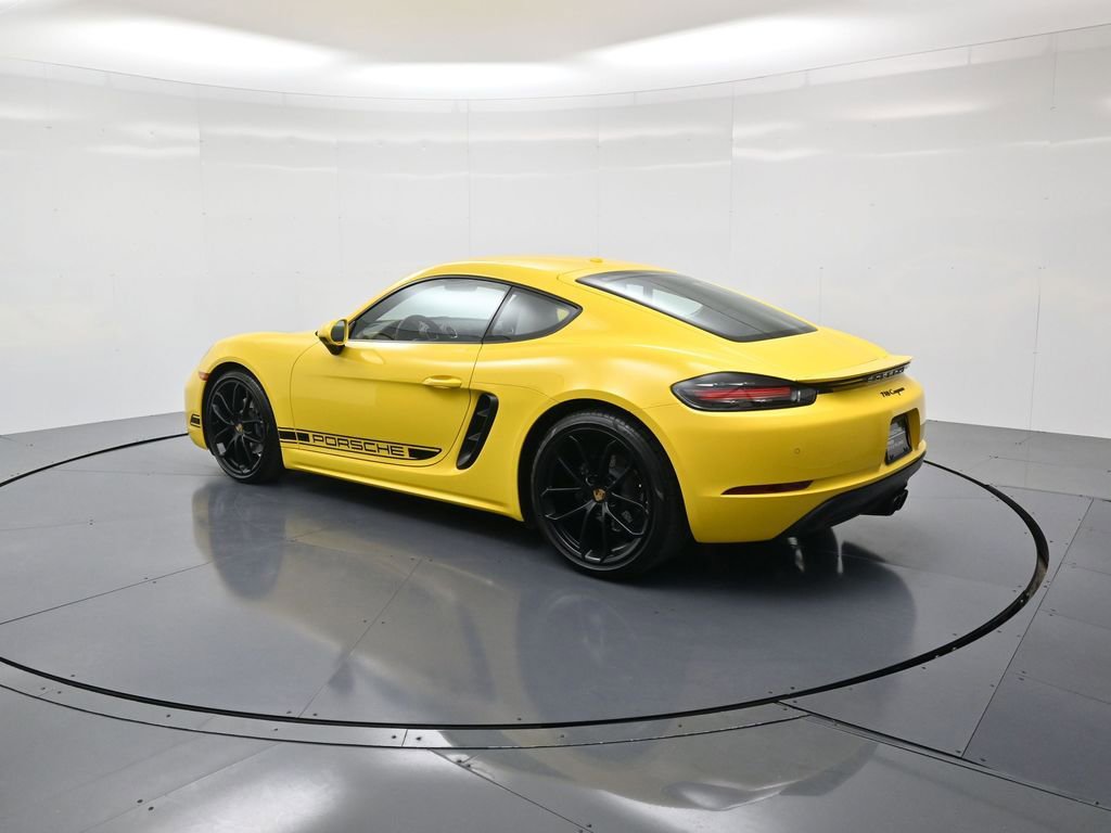 Certified 2025 Porsche 718 Cayman Style Edition image 3
