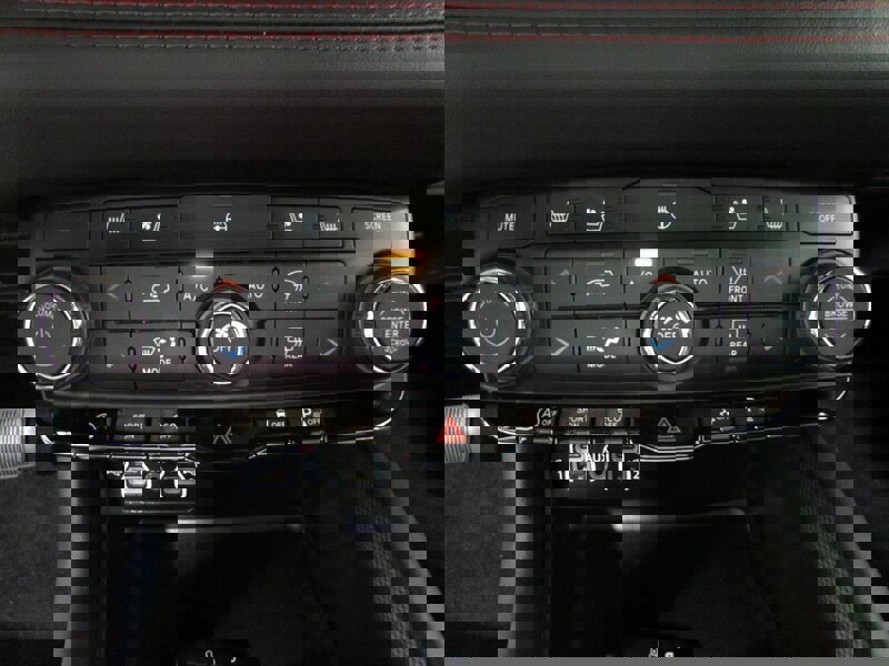 Used 2023 Dodge Durango GT image 77