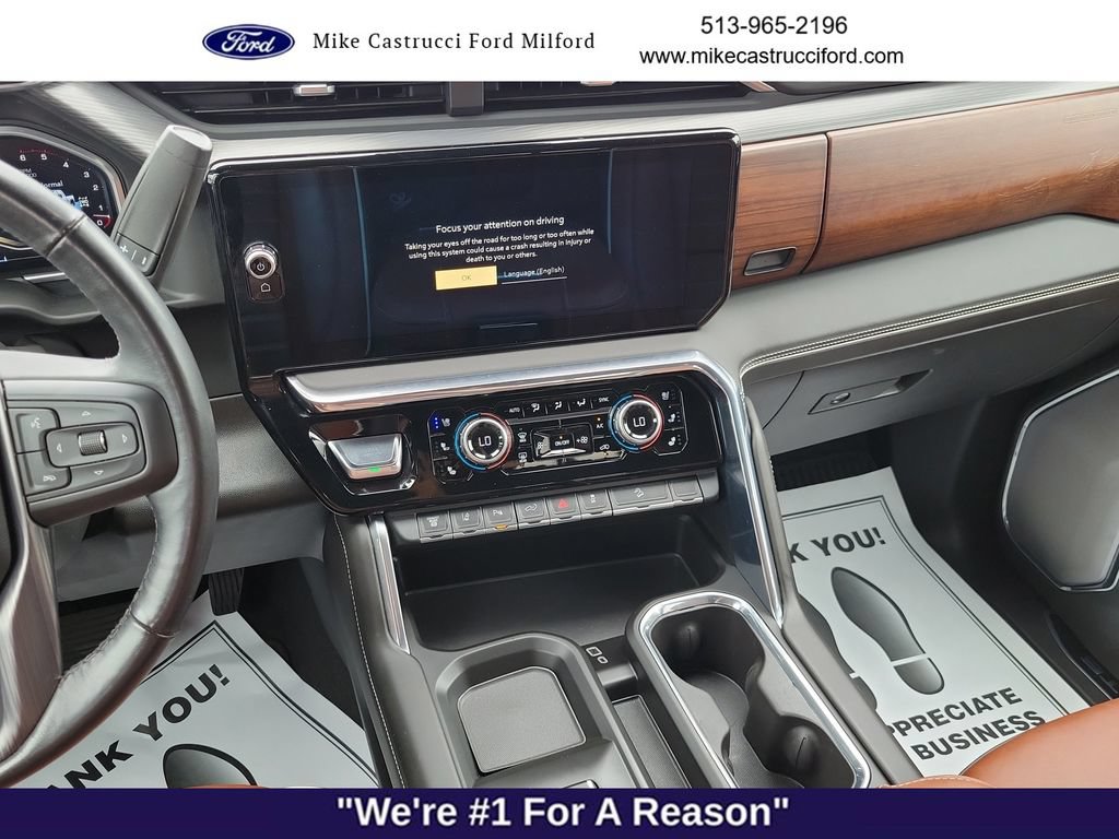Used 2024 GMC Sierra 2500 Denali Ultimate AWD/4WD image 13