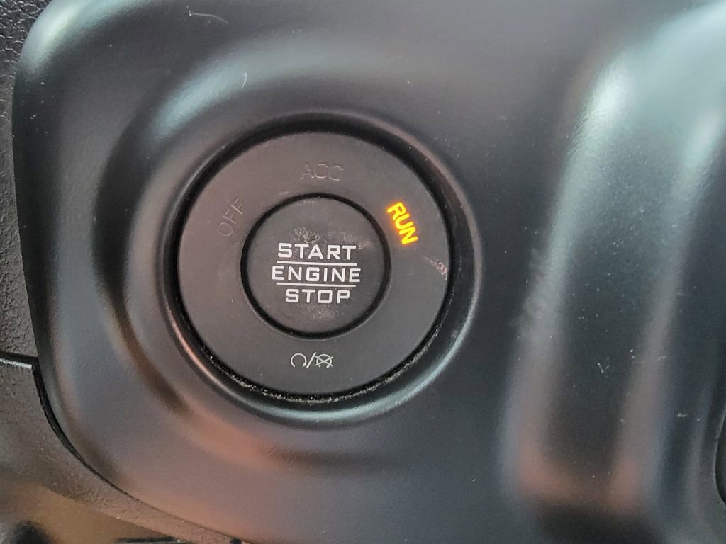 Used 2021 Jeep Gladiator Rubicon w/ Cold Weather Group image 21