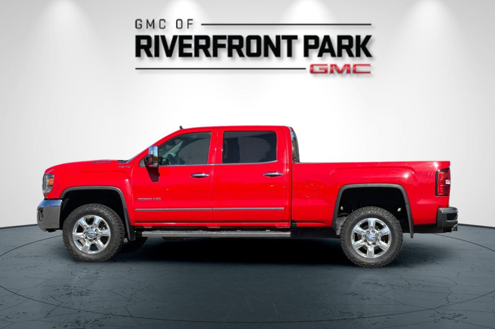 Used 2019 GMC Sierra 2500 SLT w/ Duramax Plus Package image 6