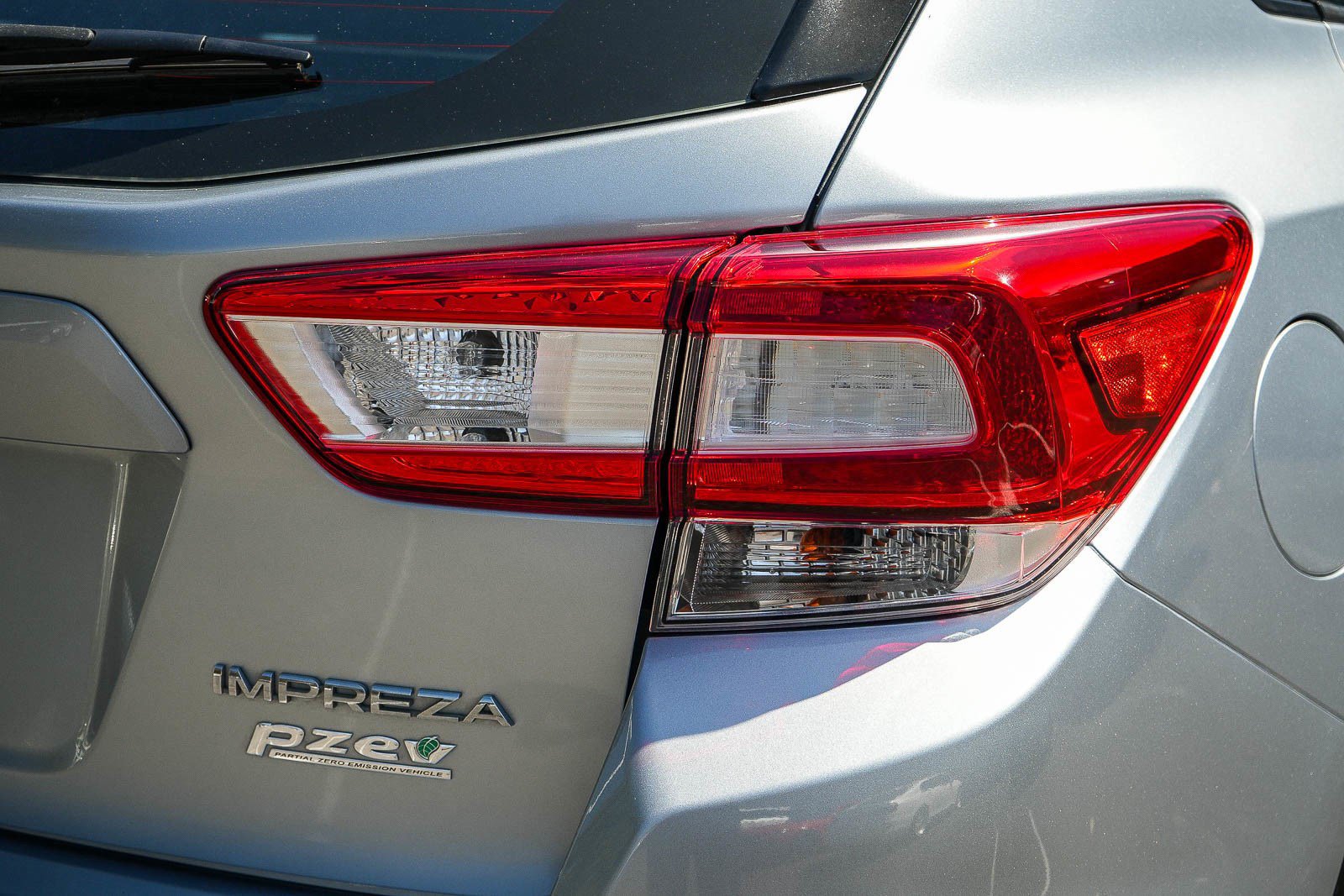 Used 2017 Subaru Impreza 2.0i AWD/4WD image 7