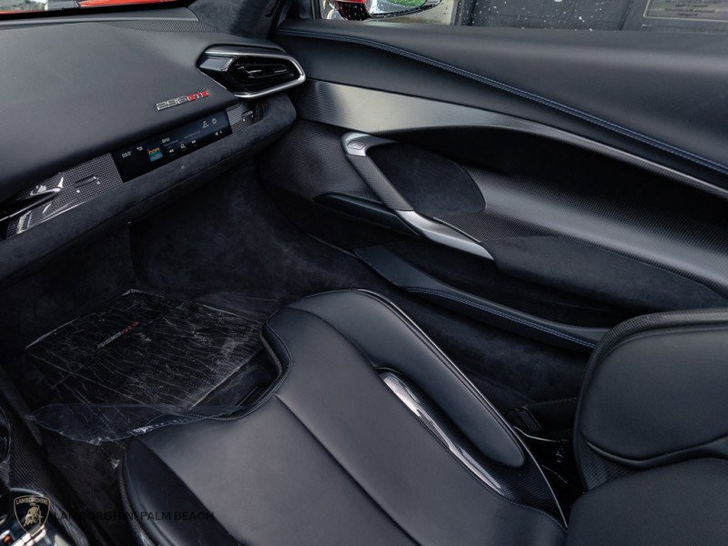 Used 2023 Ferrari 296 GTS image 13