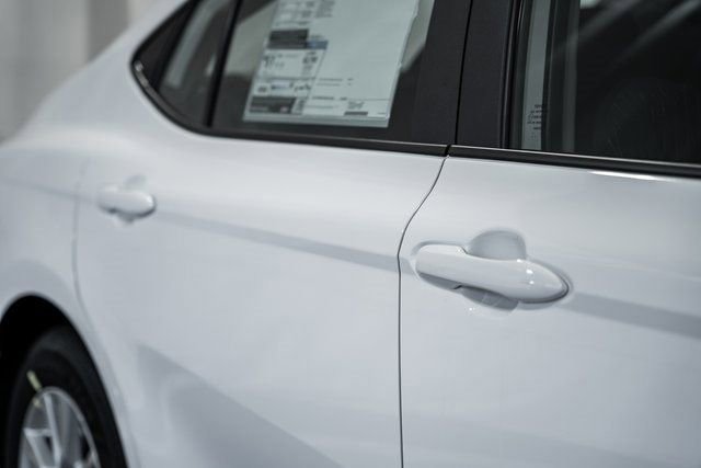 Used 2026 Toyota Camry LE image 13