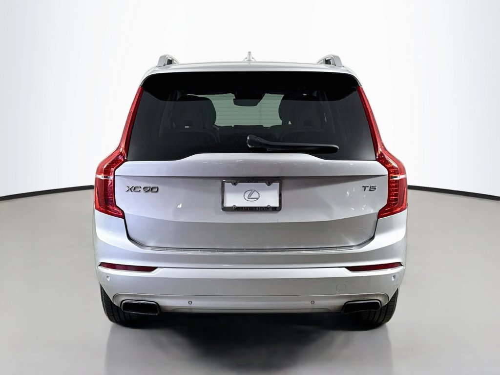 Used 2017 Volvo XC90 T5 Momentum w/ Vision Package FWD image 6