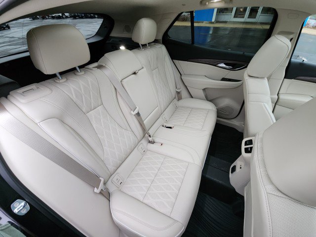 Used 2023 Buick Envision Avenir image 16