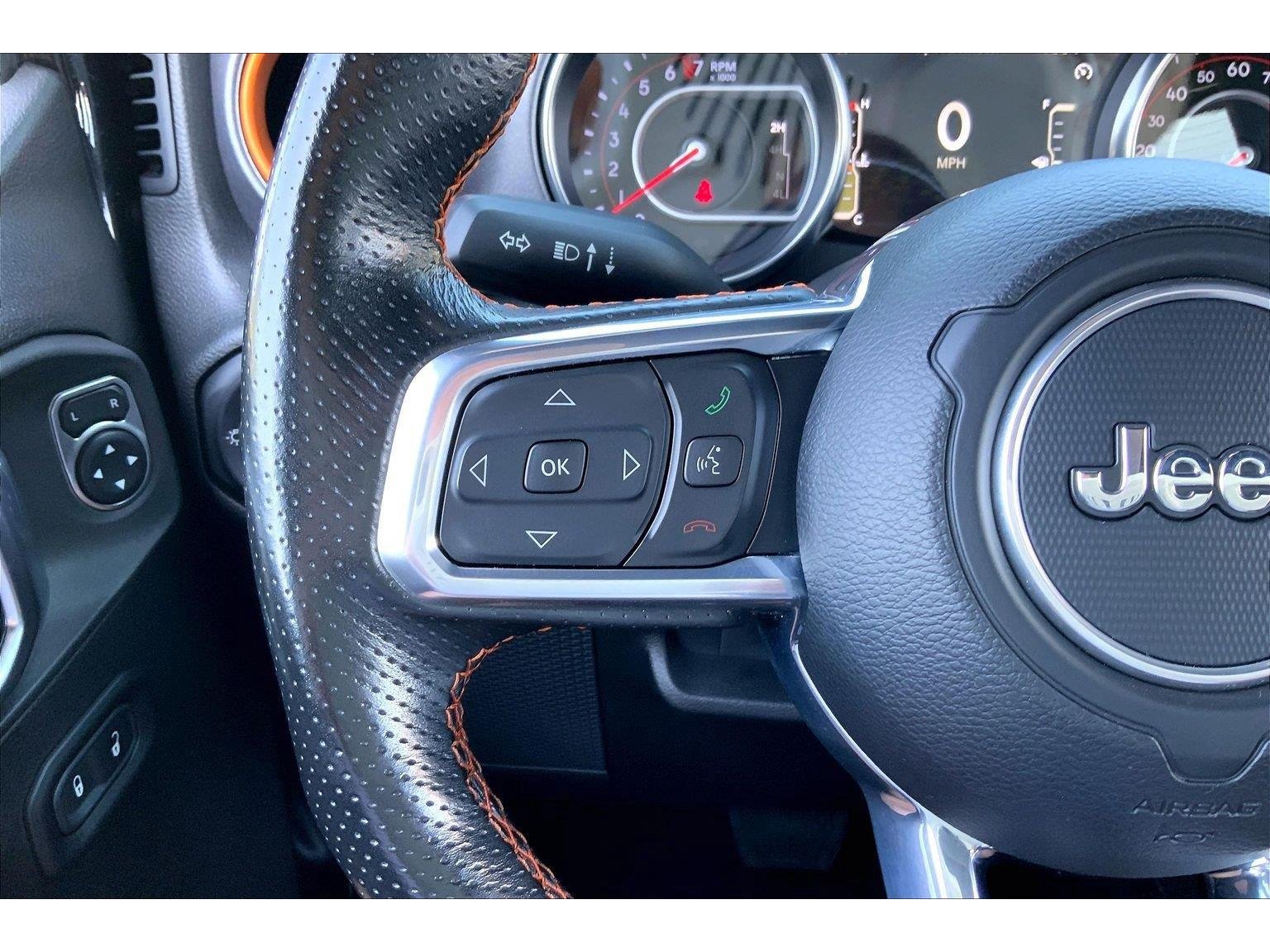 Used 2021 Jeep Gladiator Mojave w/ Cold Weather Group AWD/4WD image 17