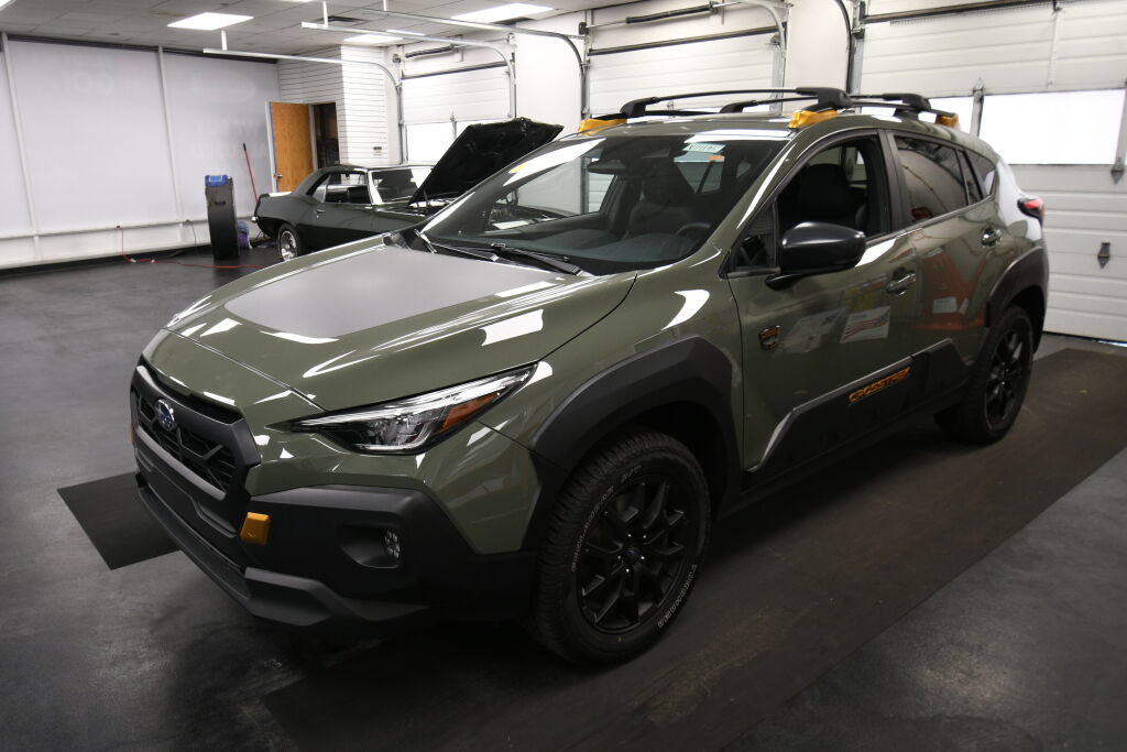 Used 2024 Subaru Crosstrek 2.5i Wilderness AWD/4WD image 4