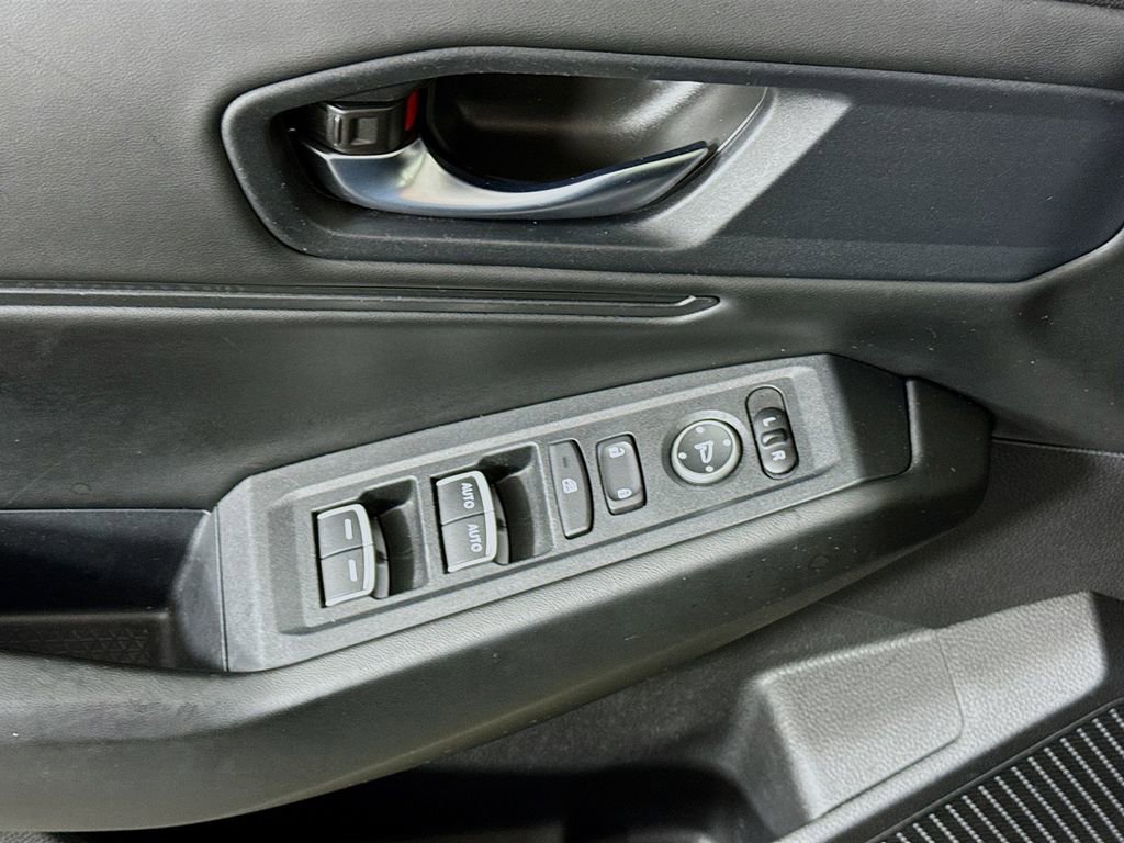 Used 2023 Honda Accord EX image 22